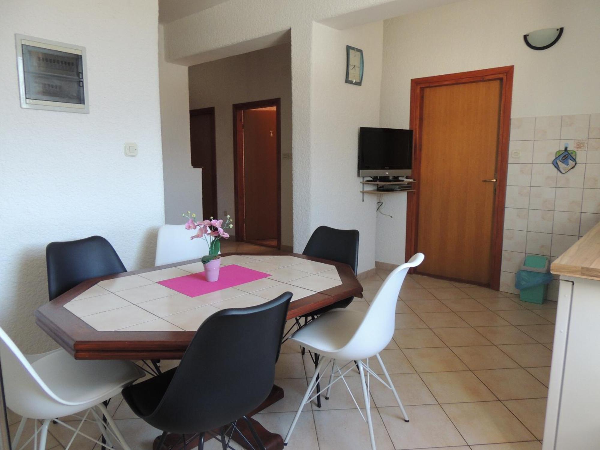 Apartment Nela Bale Bagian luar foto