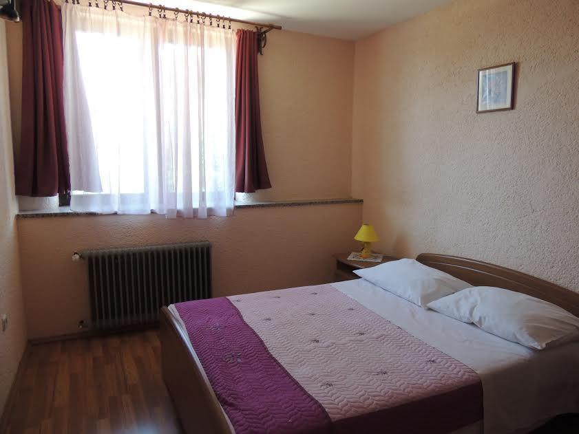 Apartment Nela Bale Bagian luar foto